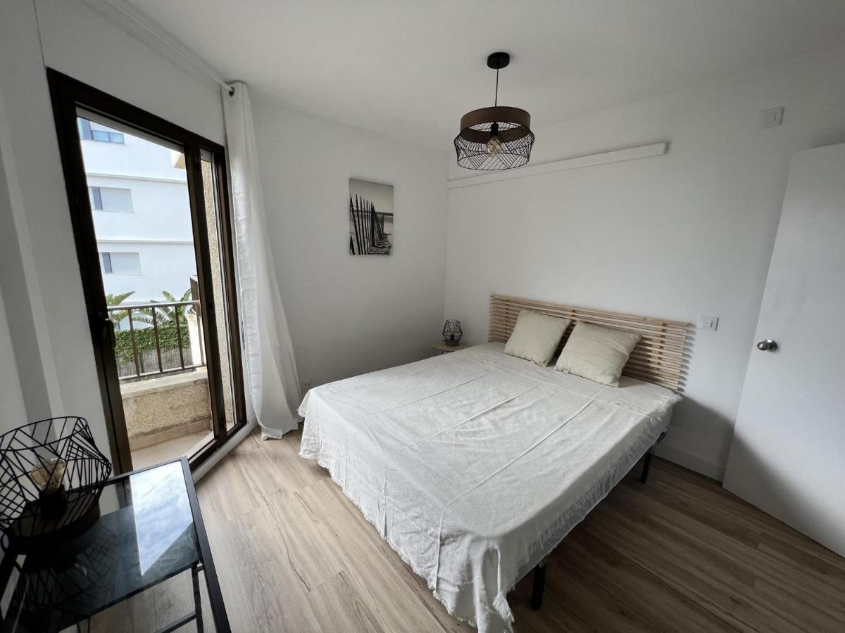 Castell Joncar Apartment Roses Ngoại thất bức ảnh