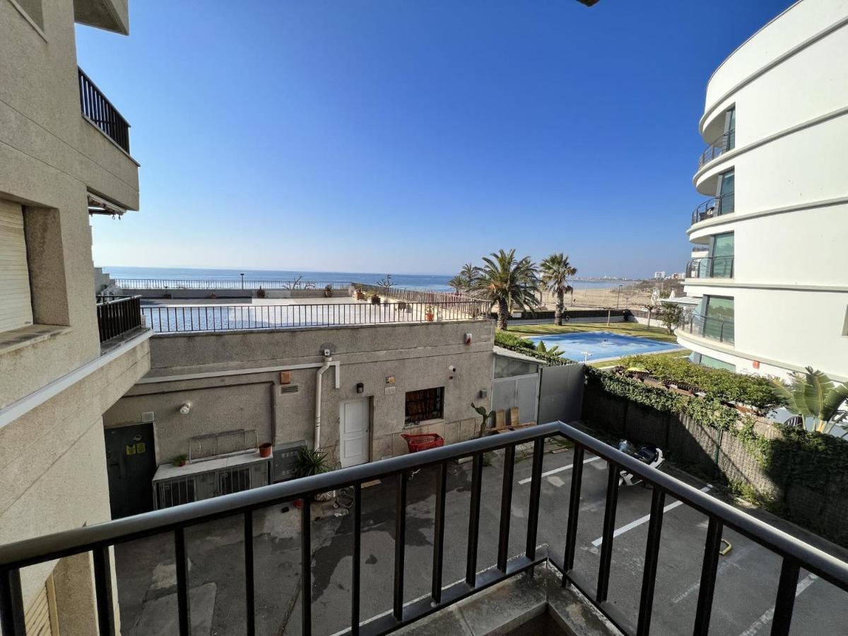 Castell Joncar Apartment Roses Ngoại thất bức ảnh